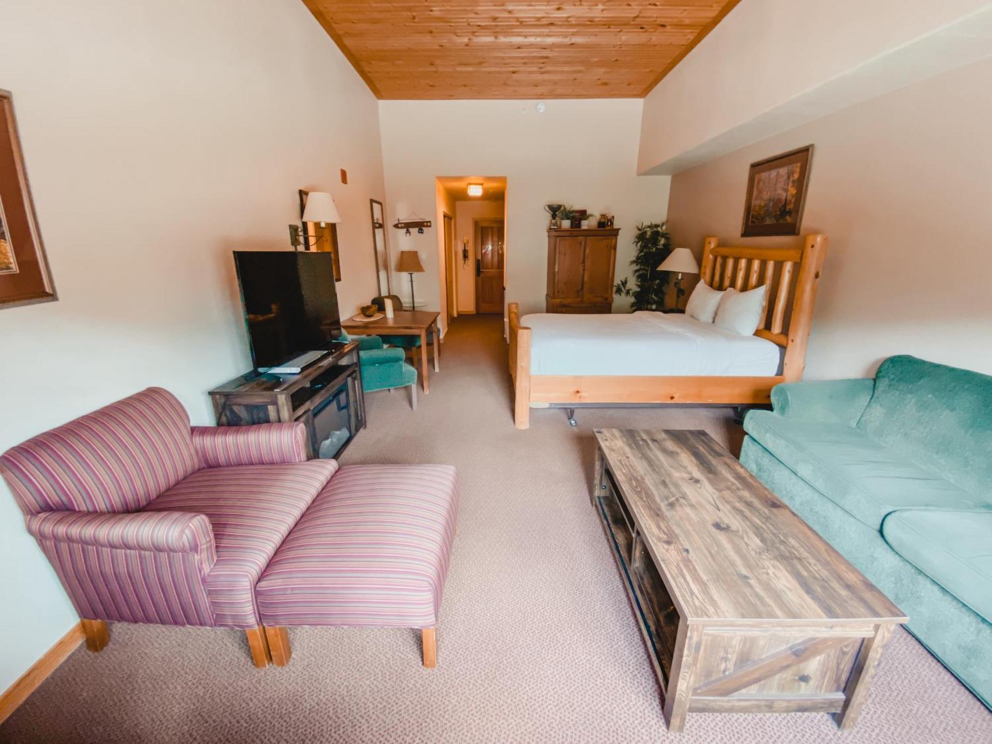 Studios At Gateway Lodge 基斯通 外观 照片